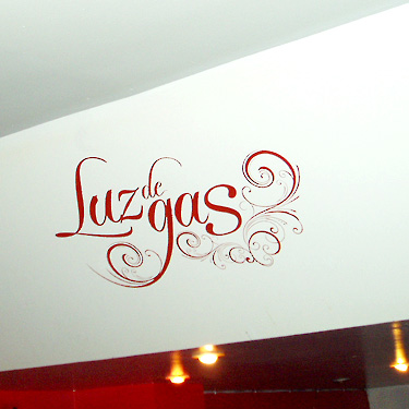 BOREAL IDEA - PINTURA MURAL - PUB LUZ DE GAS - 